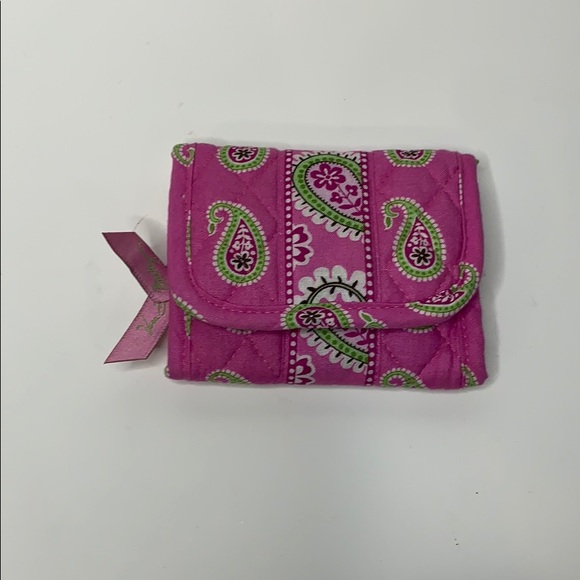 Vera Bradley NWOT pink wallet - Picture 1 of 5